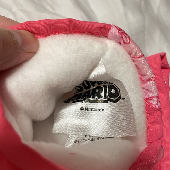 Official Nintendo Princess Peach Girls Ski Snowboard Gloves L/XL Thicken Mitten - Picture 7 of 8